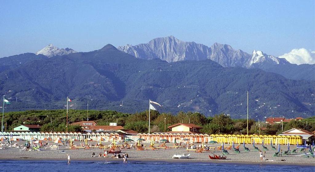 Albergo Villa Gradita Forte dei Marmi Bagian luar foto